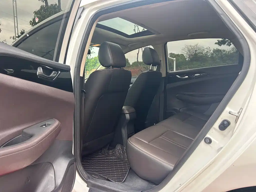 Eado DT 2021 1.6L automatic luxury model купить на сайте DeffCars