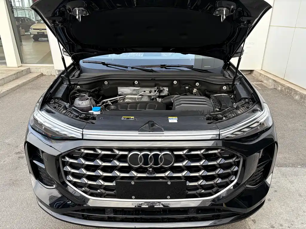 Audi Q6 2024 45 TFSI quattro Black Warrior Edition 6 seats купить на сайте DeffCars