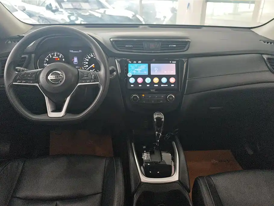 X-Trail 2017 2.0L CVT Comfort Edition 2WD купить на сайте DeffCars