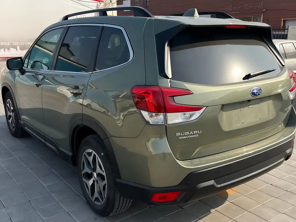 Forester 2022 2.0i AWD Deluxe Edition EyeSight купить на сайте DeffCars