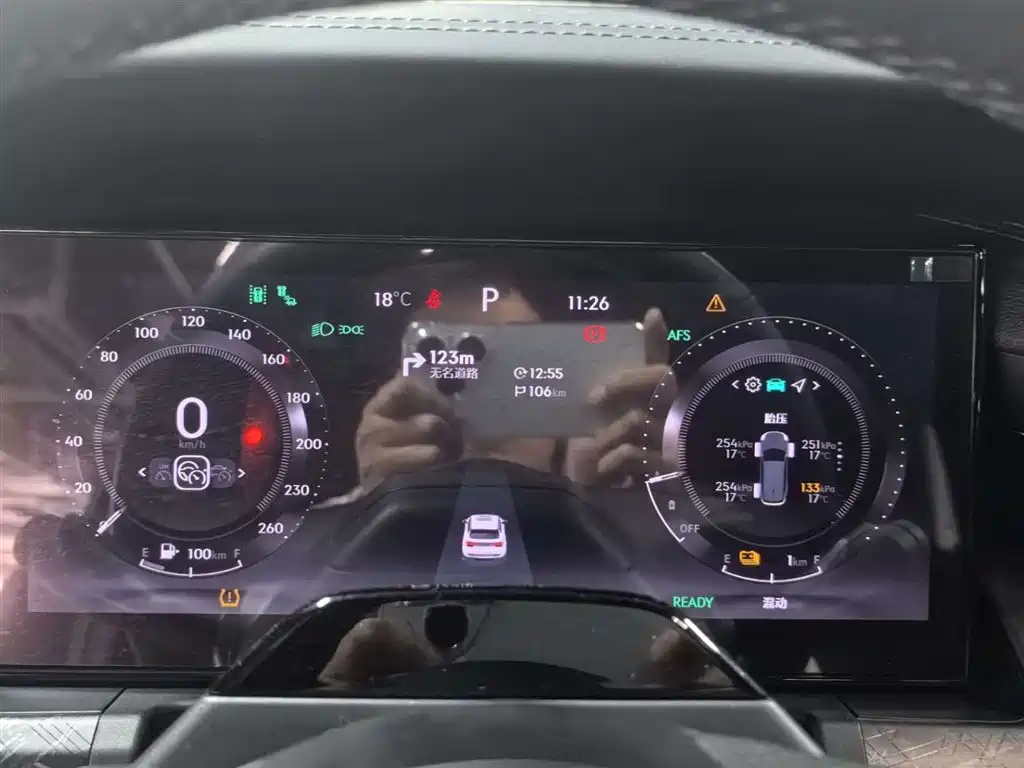 Lynk & Co 09 2021 2.0T Halo seven seats купить на сайте DeffCars
