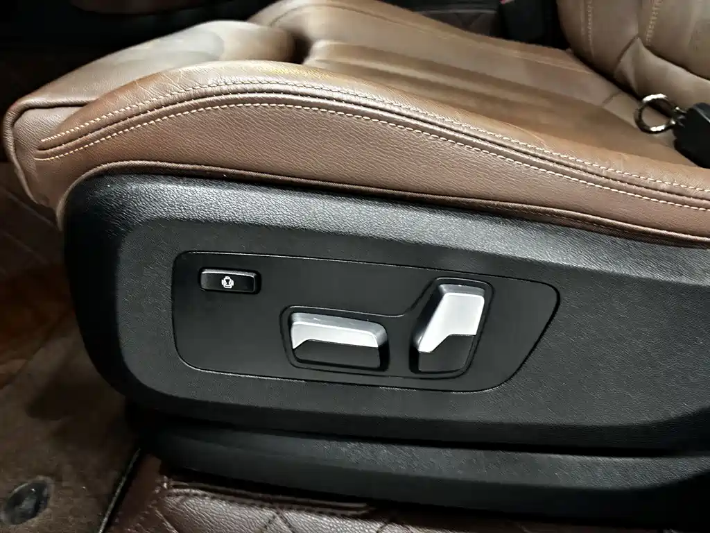 BMW X5 New Energy (Imported) 2020 xDrive45e M Sports Package купить на сайте DeffCars