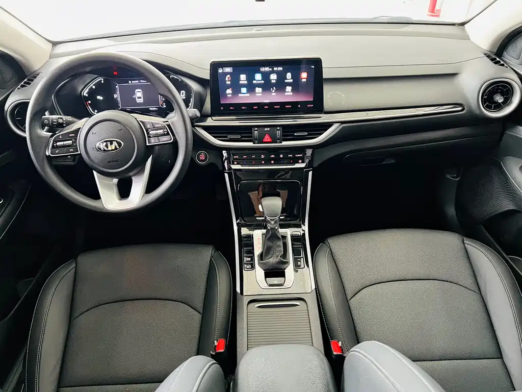 Kia K3 2020 1.5L CVT cutting-edge sunroof version купить на сайте DeffCars