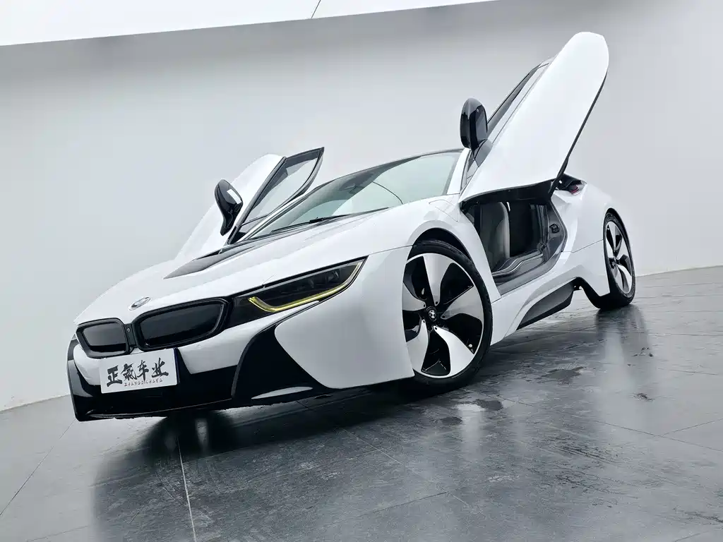 BMW i8 2014 standard model купить на сайте DeffCars