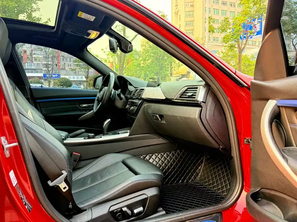 BMW 3 Series 2018 320i M Sports Package купить на сайте DeffCars