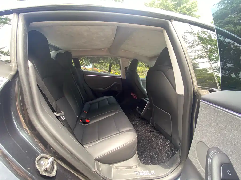 Model 3 2023 rear-wheel drive version купить на сайте DeffCars