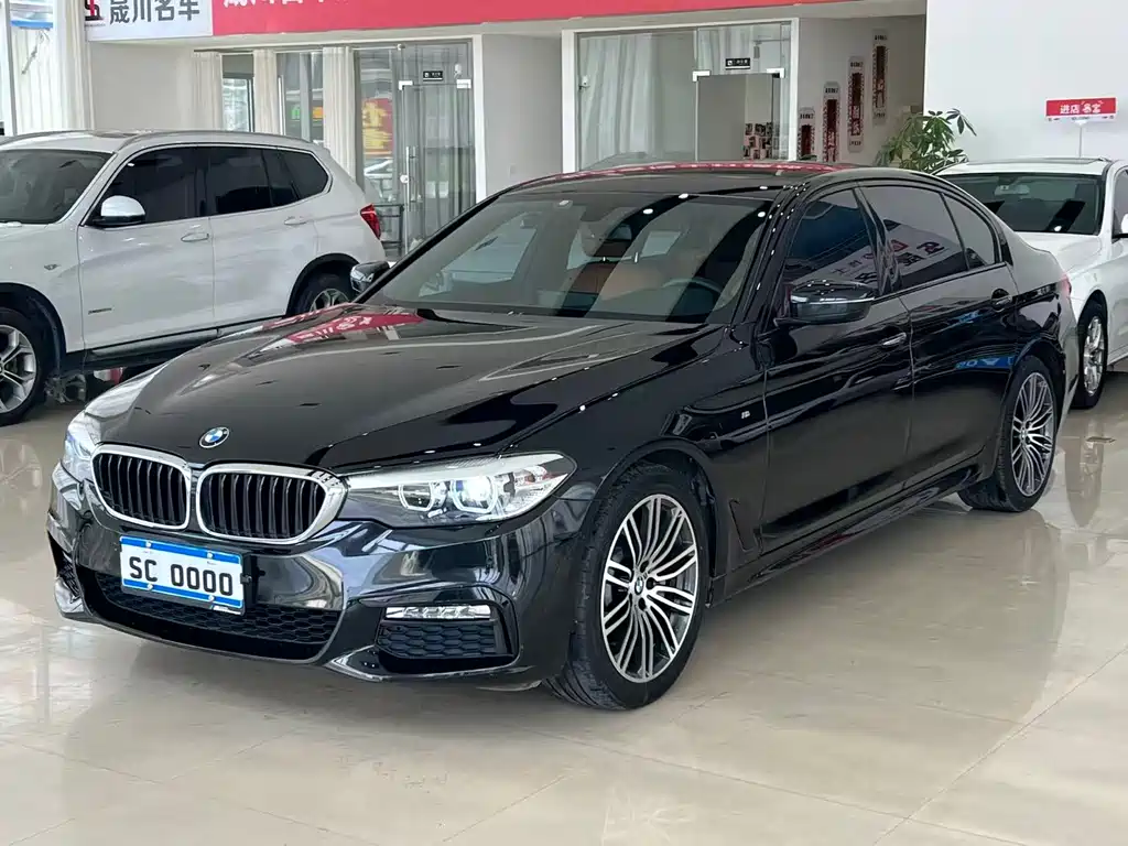 BMW 5 Series 2018 facelift 530Li leading M sports package купить на сайте DeffCars