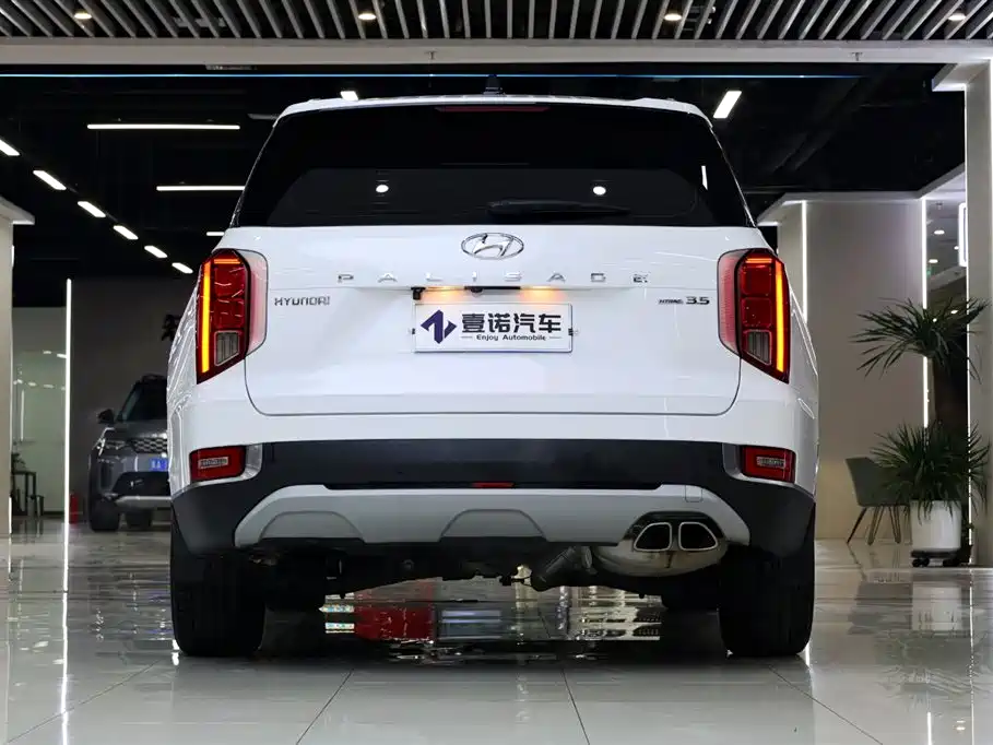 Paristi 2021 3.5L automatic four-wheel drive GLS купить на сайте DeffCars