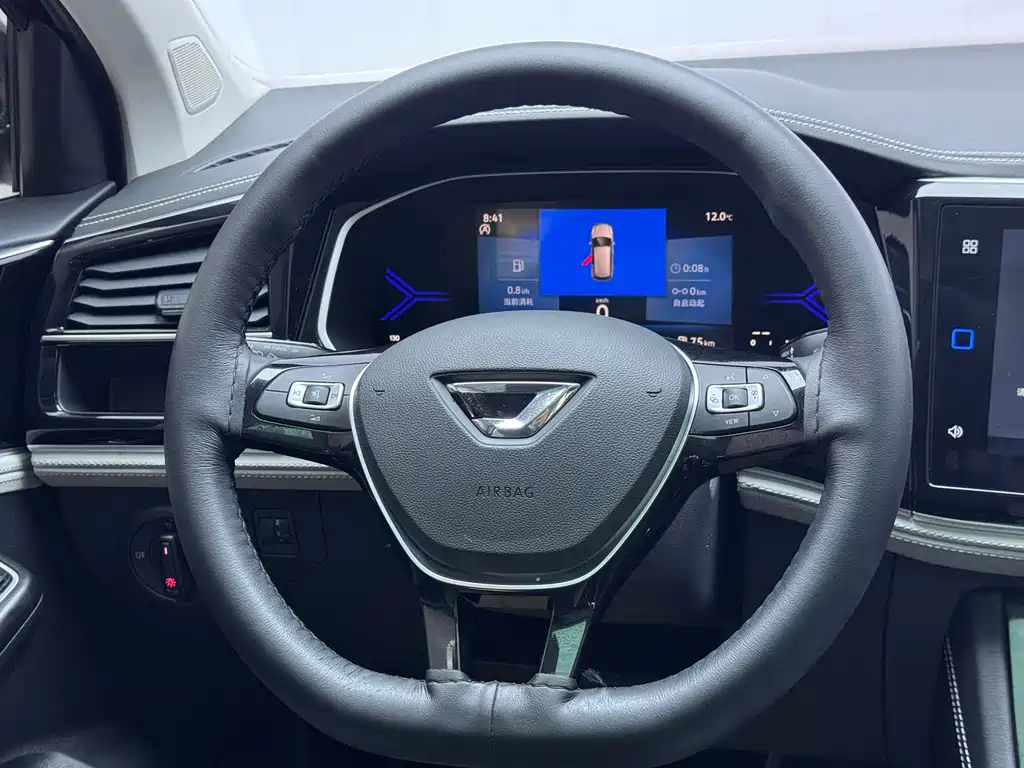 Jetta VS7 2024 Qianli Jiangshan 280TSI Automatic Honor Edition купить на сайте DeffCars