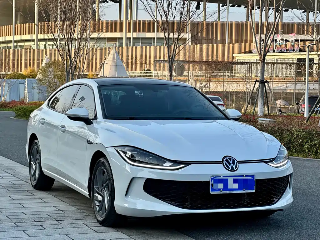 Lingdu 2024 Lingdu L 200TSI DSG trendy version купить на сайте DeffCars