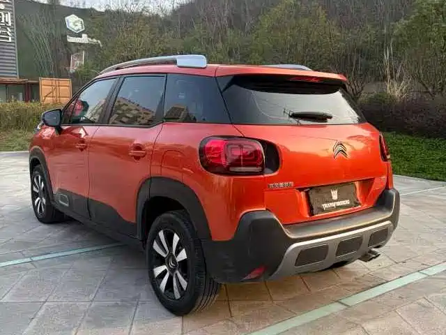 Yunyi C4 AIRCROSS 2019 230THP DCT Origins Centenary Edition купить на сайте DeffCars