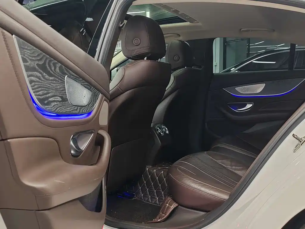 Mercedes-Benz CLS 2018 CLS 300 luxury model купить на сайте DeffCars