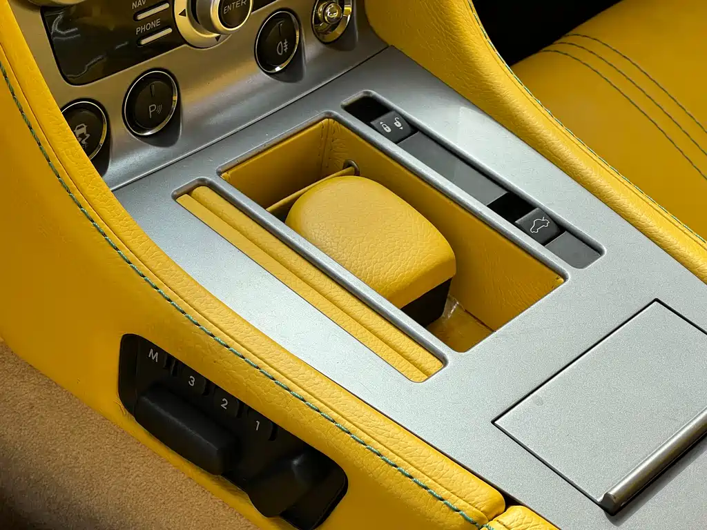 V8 Vantage 2012 4.7L S Coupe купить на сайте DeffCars