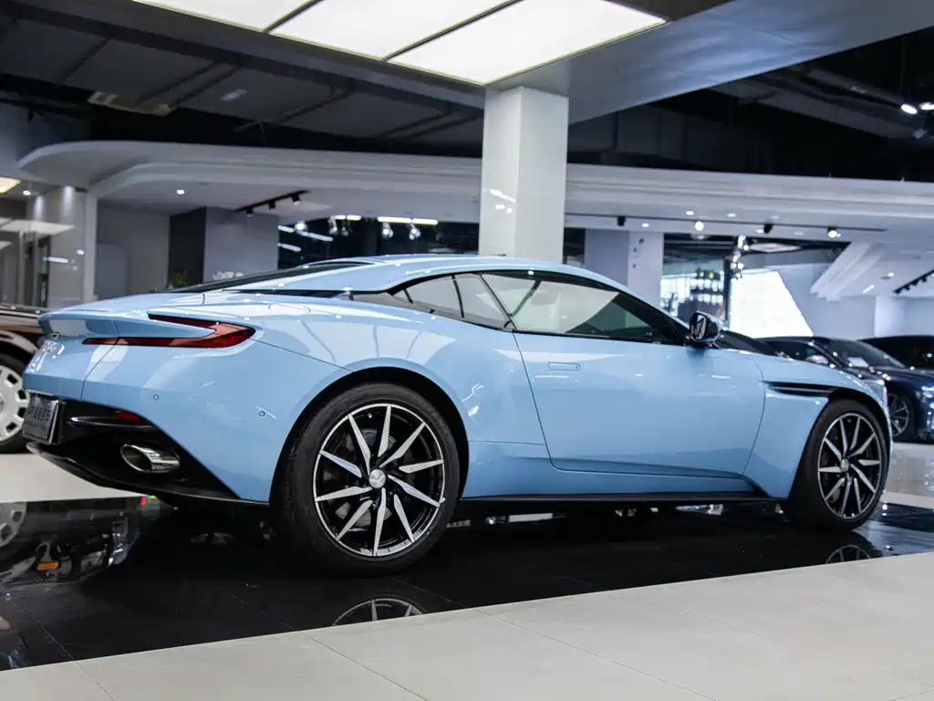 Aston Martin DB11 2019 4.0T V8 Coupe купить на сайте DeffCars