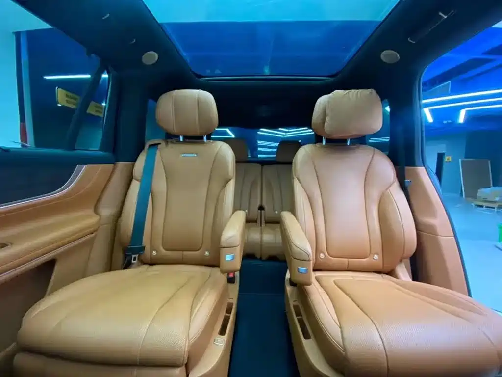 Wenjie M9 2024 pure electric Ultra version 100kWh 6-seater version купить на сайте DeffCars