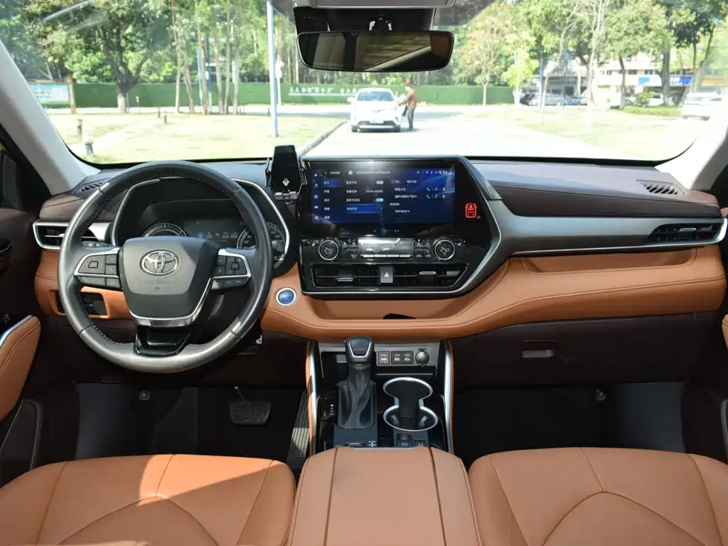 Highlander 2022 dual engine 2.5L four-wheel drive premium version 7 seats купить на сайте DeffCars