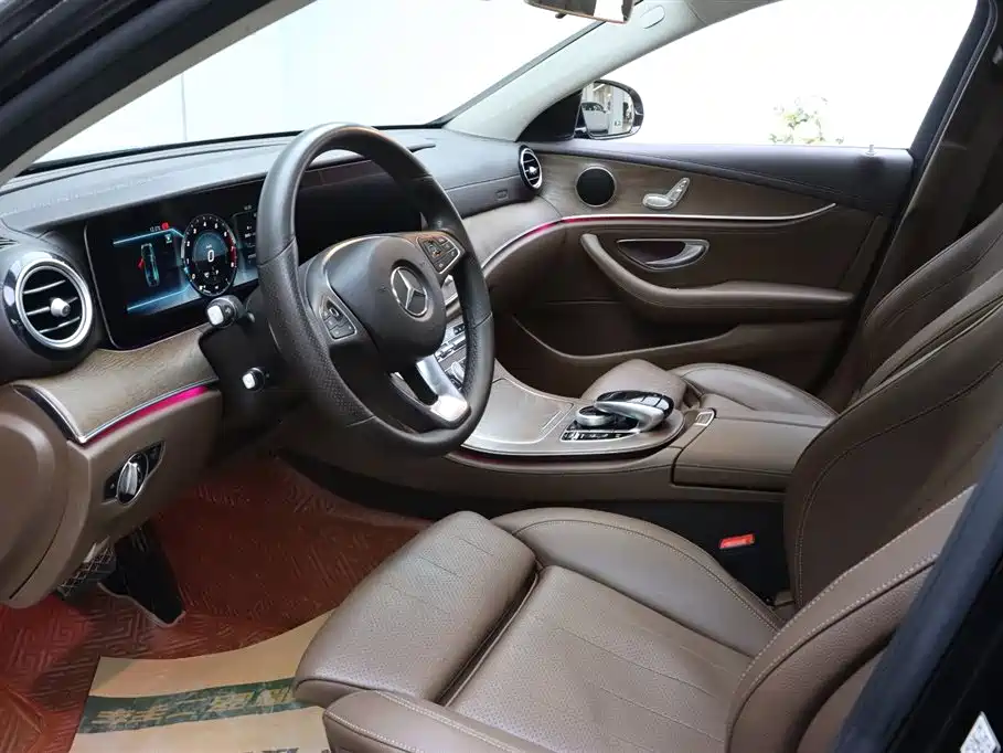 Mercedes-Benz E-Class 2018 facelift E 200 L купить на сайте DeffCars