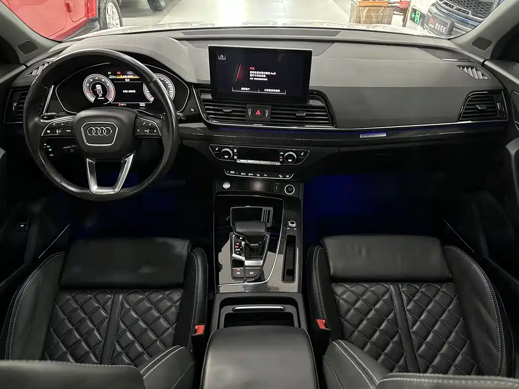 Audi Q5L Sportback 2021 45 TFSI Premium Selection купить на сайте DeffCars