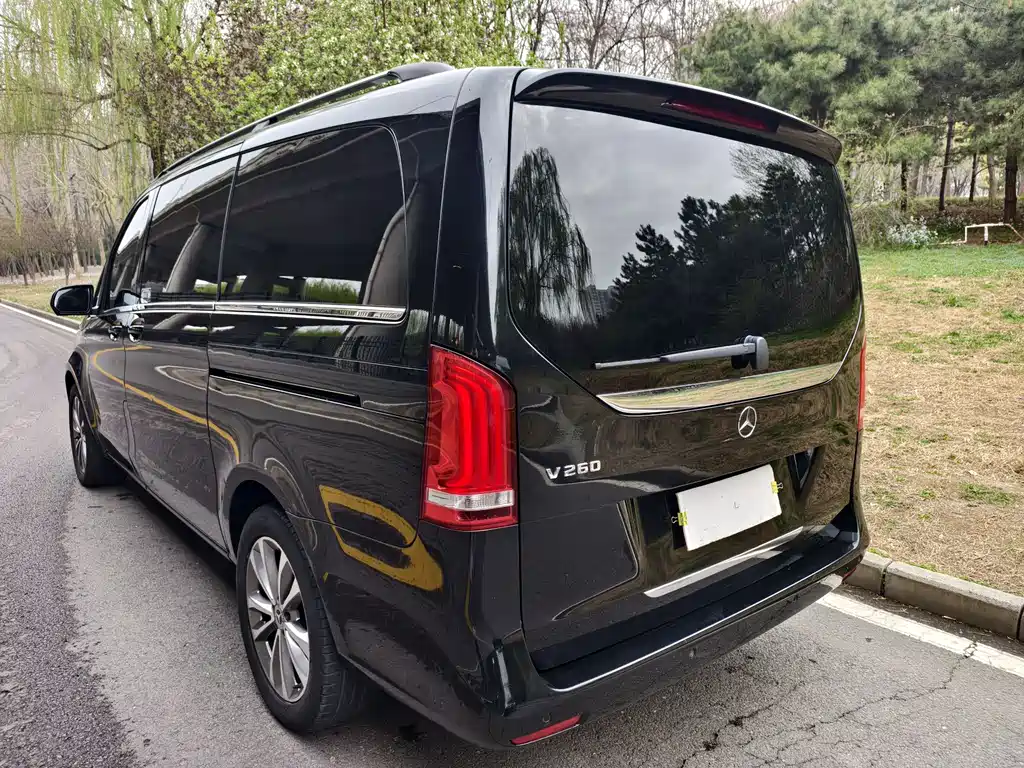 Mercedes-Benz V-Class 2022 V 260 Pilot Edition купить на сайте DeffCars