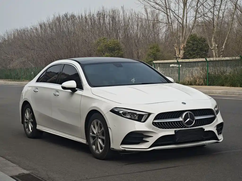 Mercedes-Benz A-Class 2020 A 200 L Sports Sedan купить на сайте DeffCars