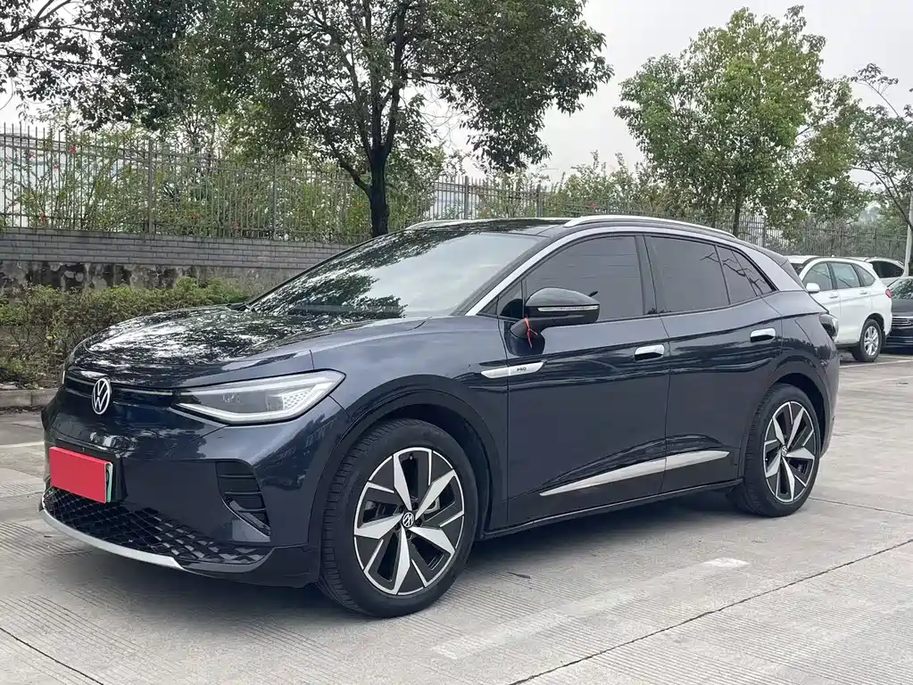ID.4 CROZZ 2021 long-range PRO two-wheel drive version купить на сайте DeffCars