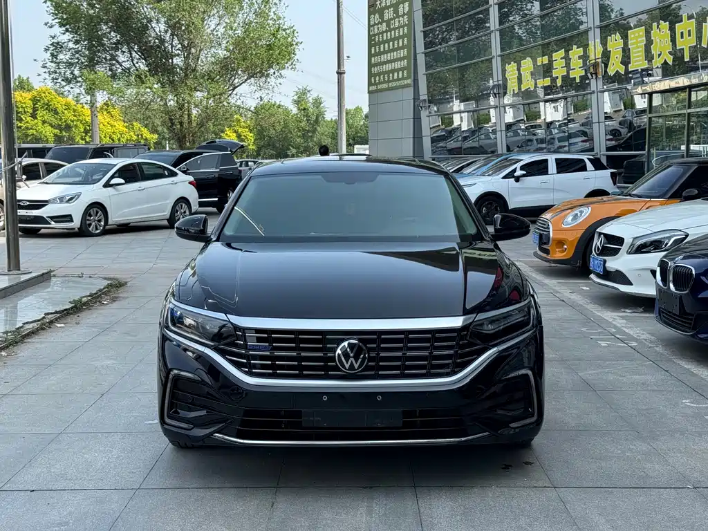 Passat plug-in hybrid 2022 facelift 430PHEV hybrid elite version купить на сайте DeffCars
