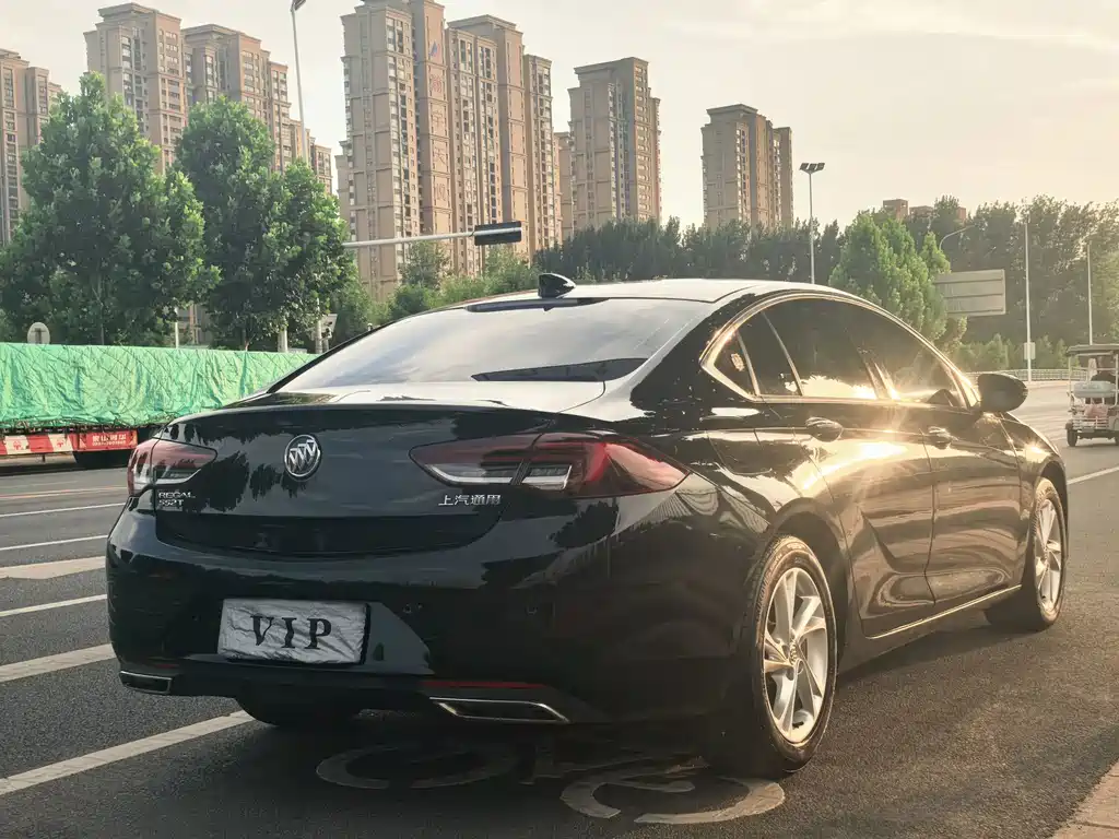 Regal 2020 552T Elite купить на сайте DeffCars