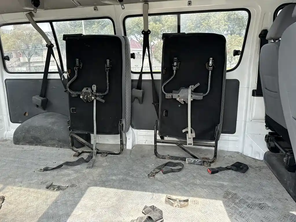 Jinbei Express 2018 2.0L Comfort V19 купить на сайте DeffCars