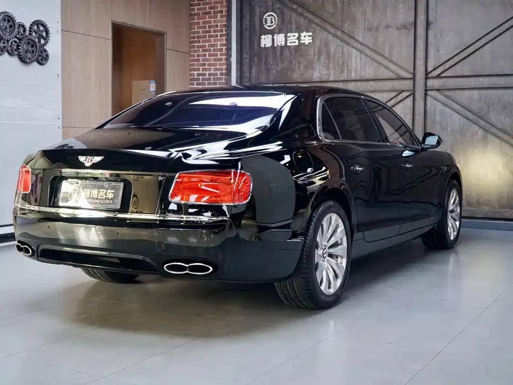 Flying Spur 2016 4.0T V8 Standard Edition купить на сайте DeffCars