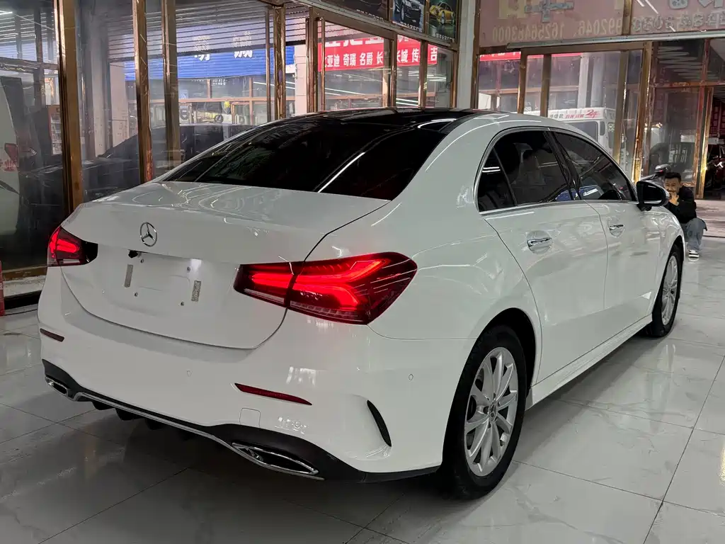 Mercedes-Benz A-Class 2021 A 200 L Sports Sedan Fashionable купить на сайте DeffCars