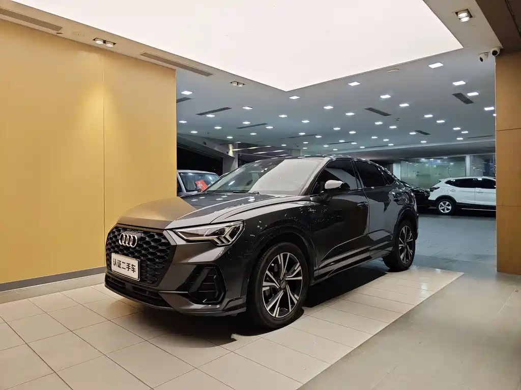 Audi Q3 Sportback 2020 40 TFSI Fashion купить на сайте DeffCars