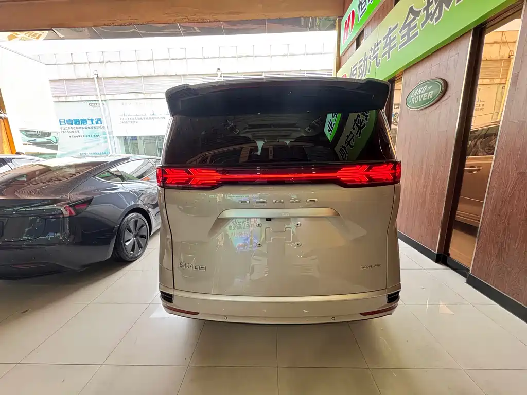 Denza D9 2022 DM-i 970 four-wheel drive flagship model купить на сайте DeffCars