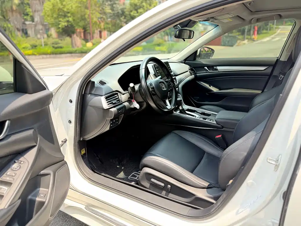 Accord 2021 260TURBO Luxury Starry Sky Limited Edition купить на сайте DeffCars
