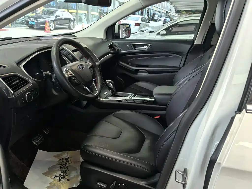 Ruijie 2018 EcoBoost 245 four-wheel drive Zunrui model 7 seats купить на сайте DeffCars