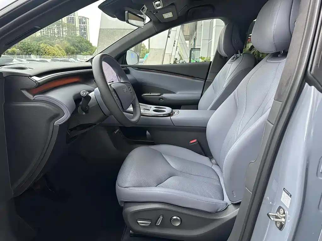 Xpeng G7 2025 Model 702 Super Long Battery Life Max купить на сайте DeffCars