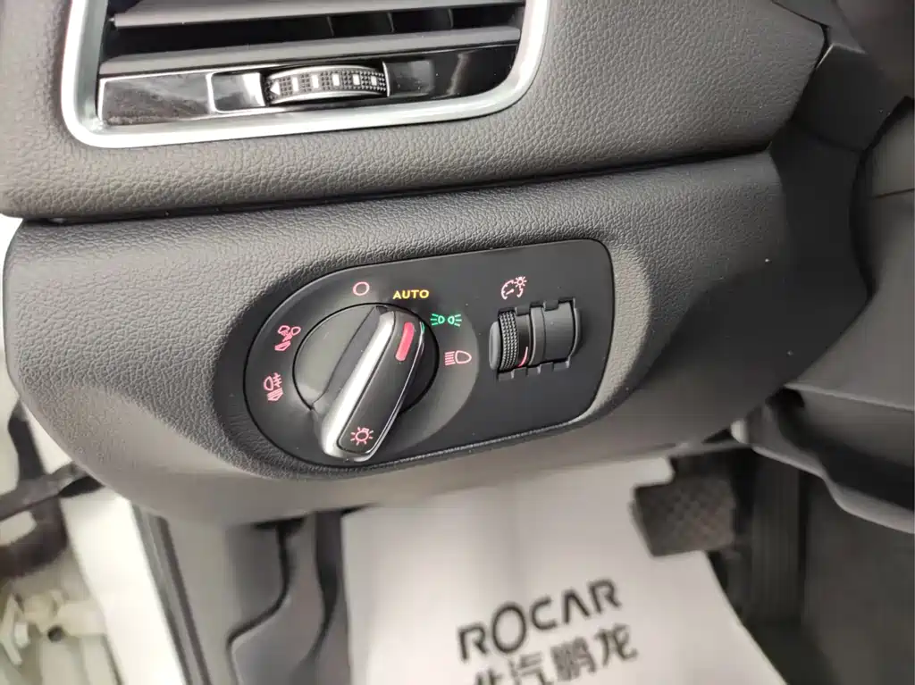 Audi Q3 2017 40 TFSI quattro full-time four-wheel drive fashion model купить на сайте DeffCars