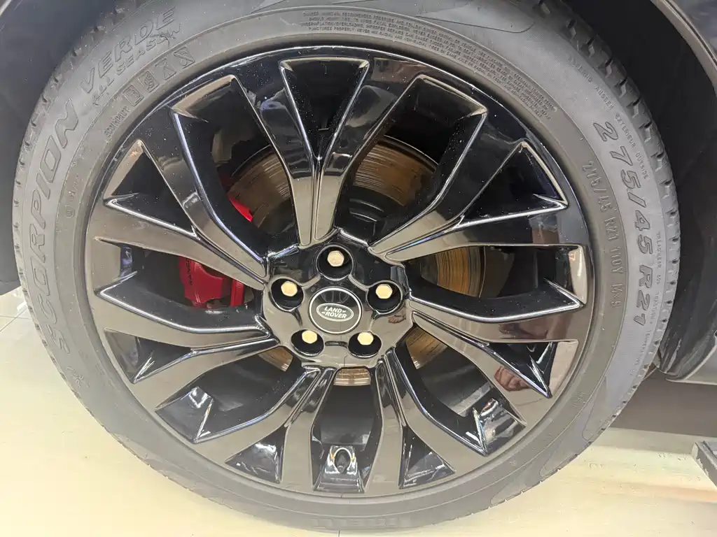 Range Rover 2021 3.0 L6 Legend Extended Classic Edition купить на сайте DeffCars