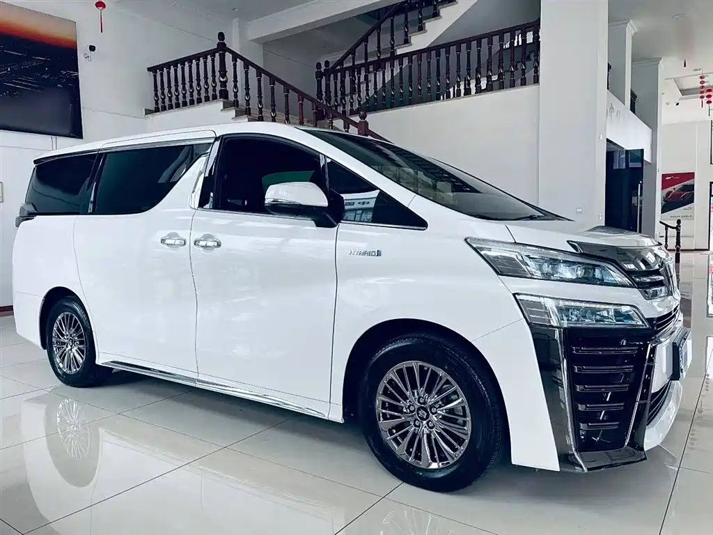 Wilfa 2021 Crown Dual Engine 2.5L HV Extreme Edition купить на сайте DeffCars