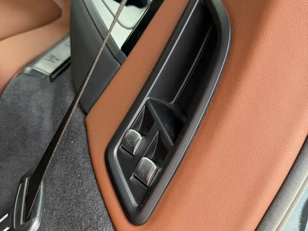 BMW X7 2023 xDrive40i Exclusive M Sports Package купить на сайте DeffCars