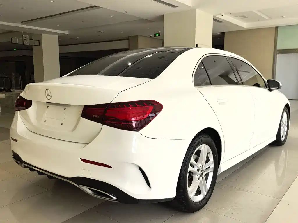 Mercedes-Benz A-Class 2023 A 180 L купить на сайте DeffCars