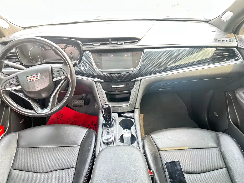 Cadillac XT6 2022 2.0T six-seat four-wheel drive luxury model купить на сайте DeffCars