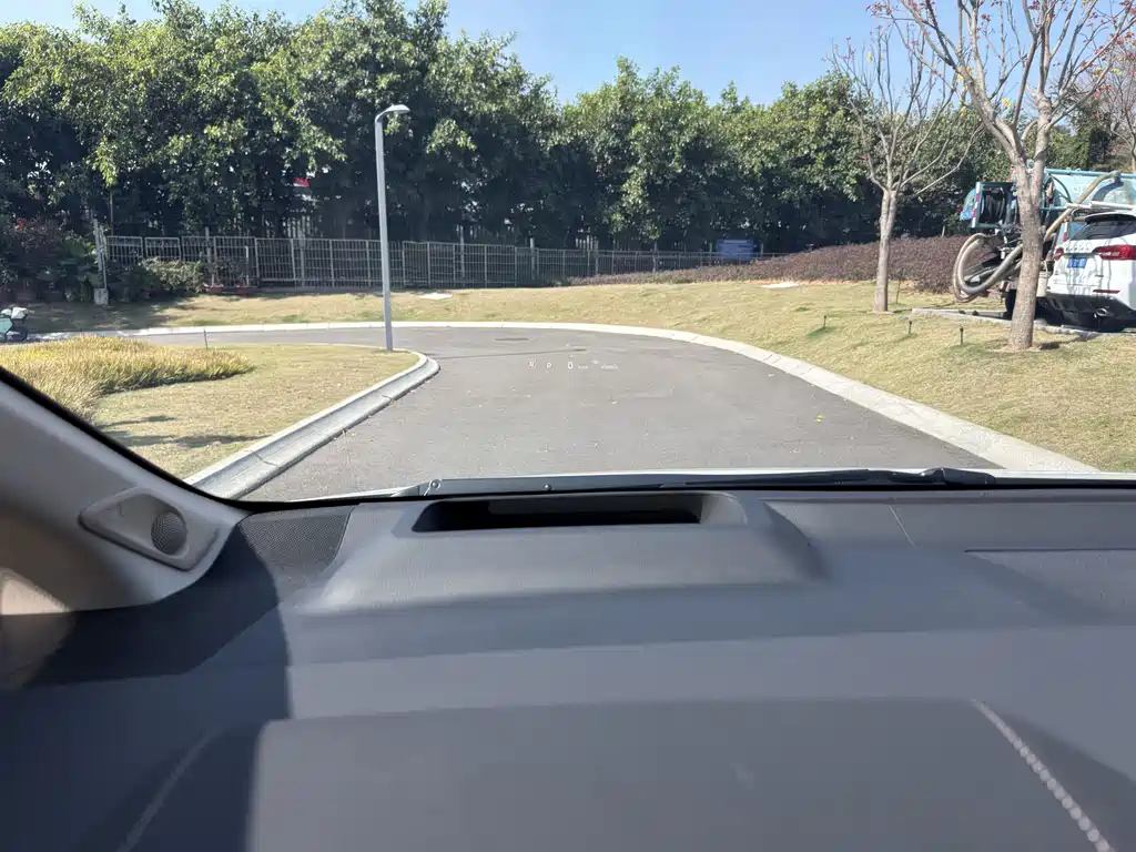 Alfa 2024 Dual Engine 2.5L Premium Edition купить на сайте DeffCars