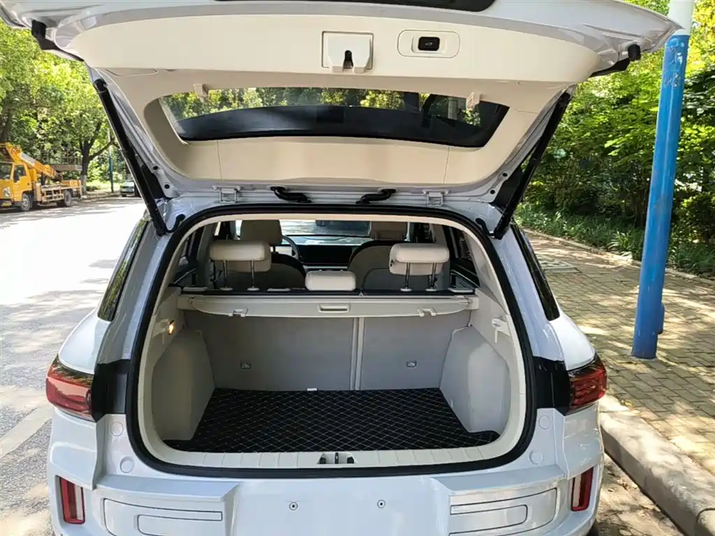 Geely ICON 2023 1.5TD protagonist купить на сайте DeffCars