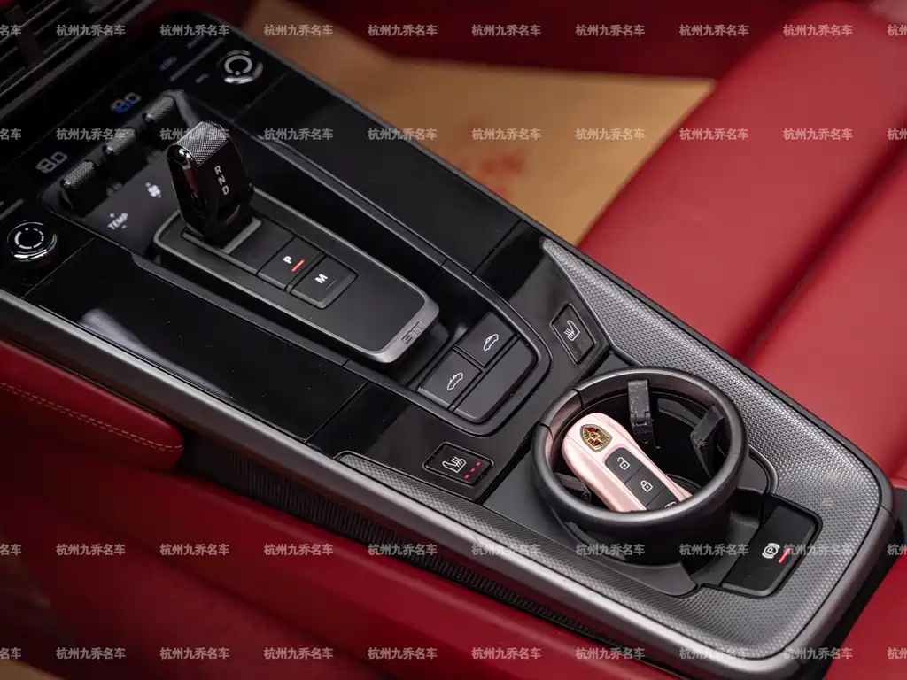 Porsche 911 2023 Targa 4 3.0T купить на сайте DeffCars