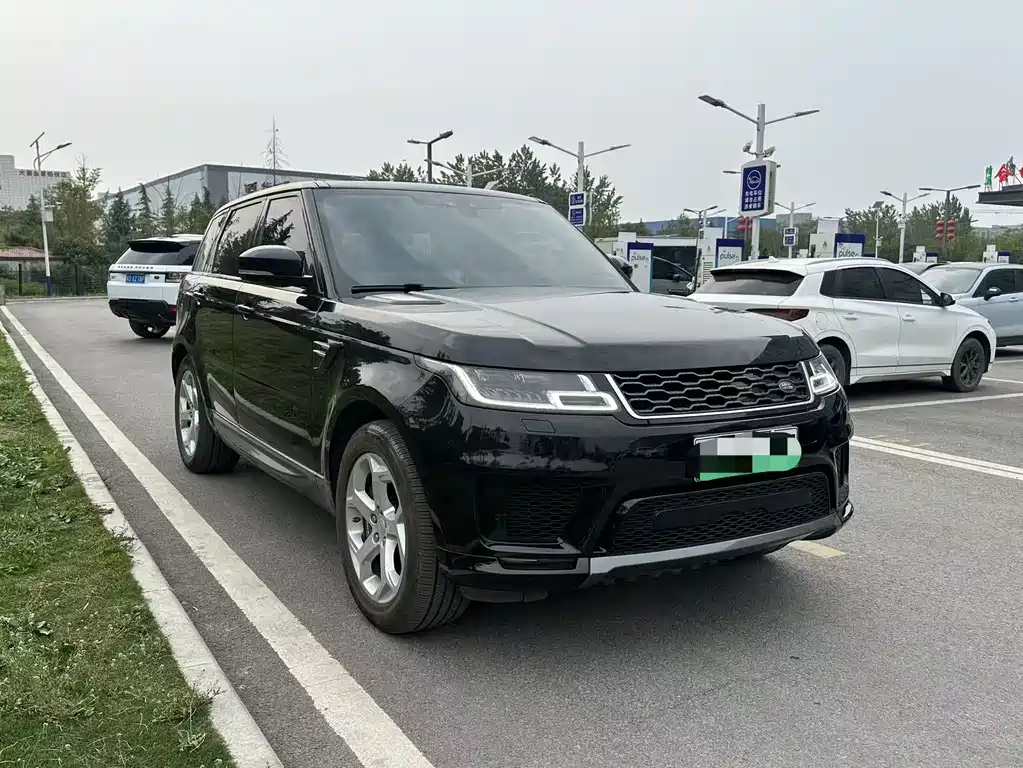 Range Rover Sport New Energy 2018 P400e купить на сайте DeffCars