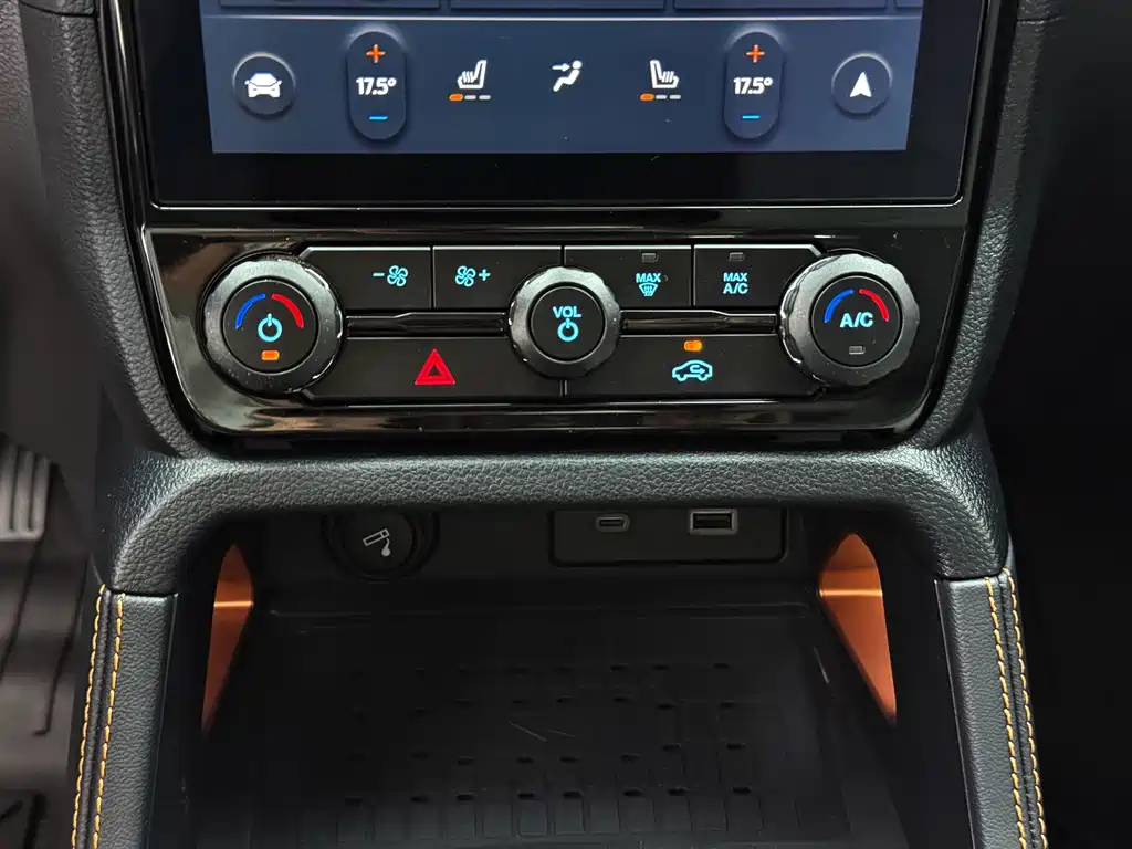 Ranger 2023 Explorer 4WD automatic version gasoline купить на сайте DeffCars