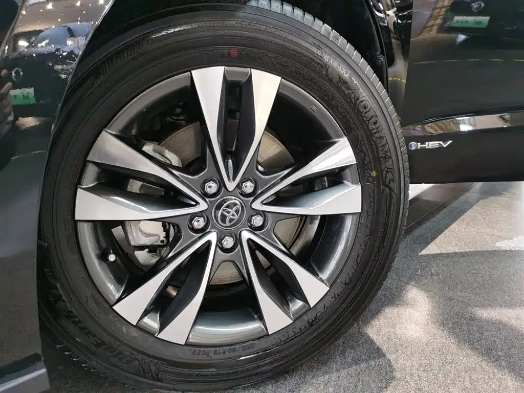 Grevia 2024 2.5L hybrid premium PLUS four-wheel drive version купить на сайте DeffCars