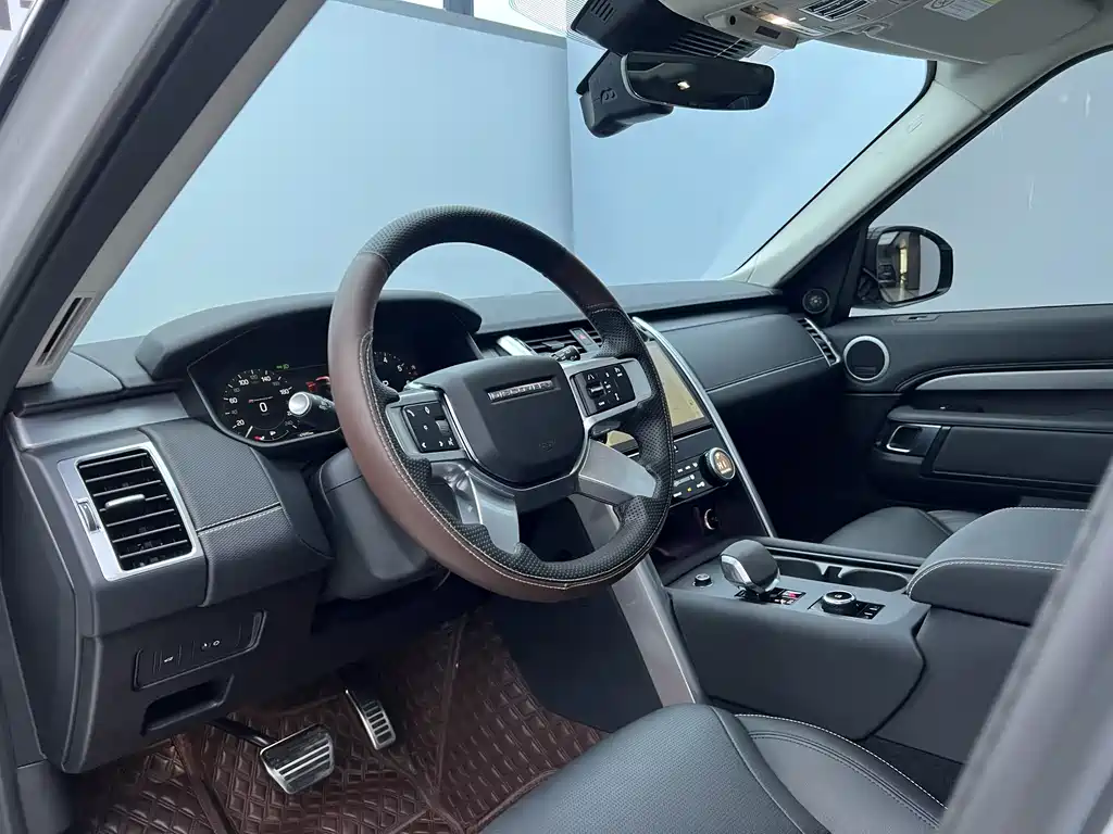 Discover the 2023 360PS R-Dynamic S купить на сайте DeffCars
