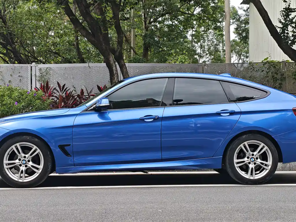 BMW 3 Series GT 2017 320i M Sport купить на сайте DeffCars