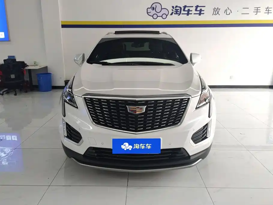 Cadillac XT5 2023 2.0T two-wheel drive fashion model купить на сайте DeffCars